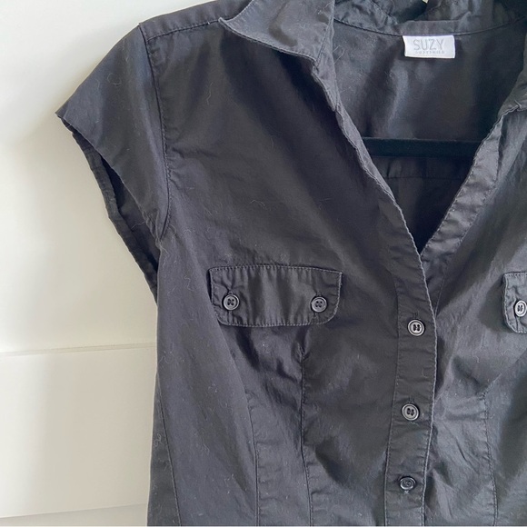 Suzy Shier Y2K Black Button-Up Short Sleeve Blouse - Picture 8 of 14